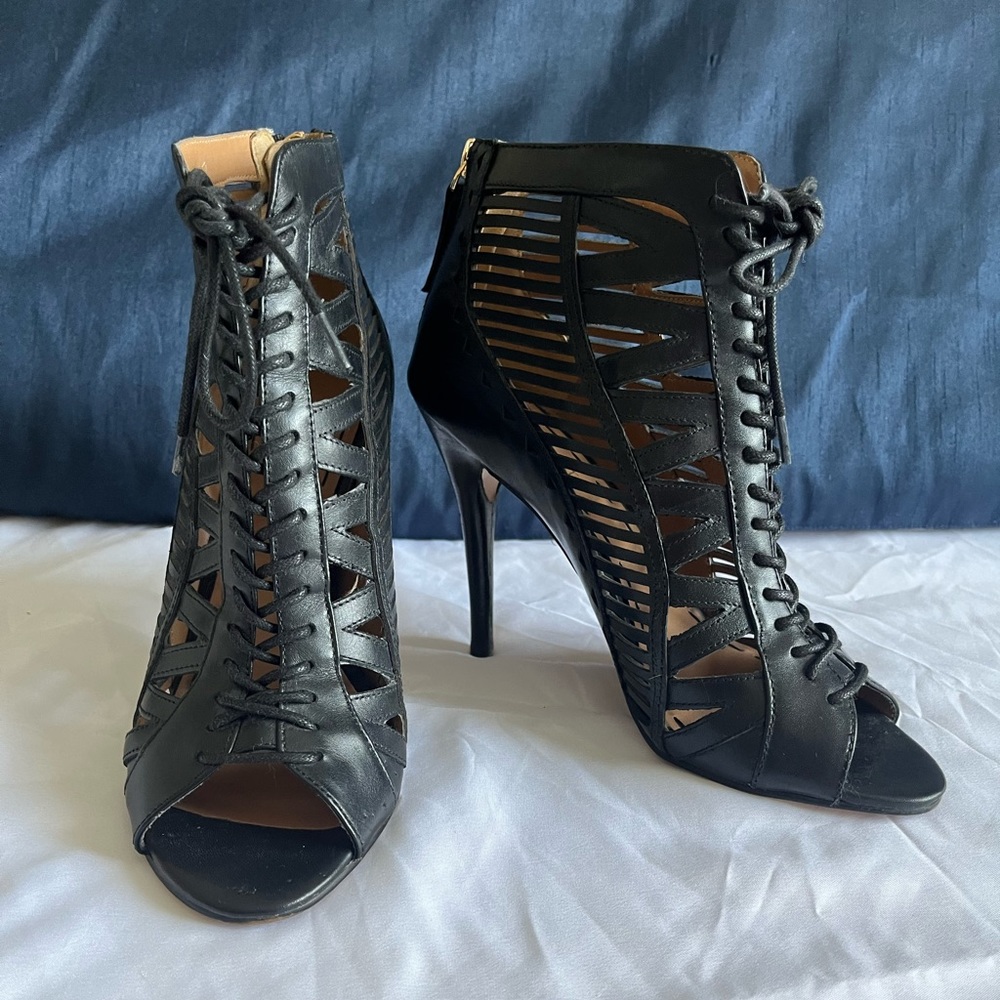 Nine West Lace Up, Zipper Back Heels - Size 7M